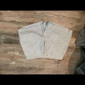 Vineyard vines shorts